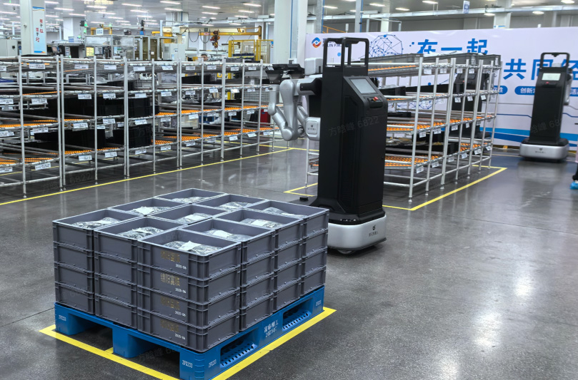 今年会-全国两会时间开启：海信激光电视连续8年服务代表驻地